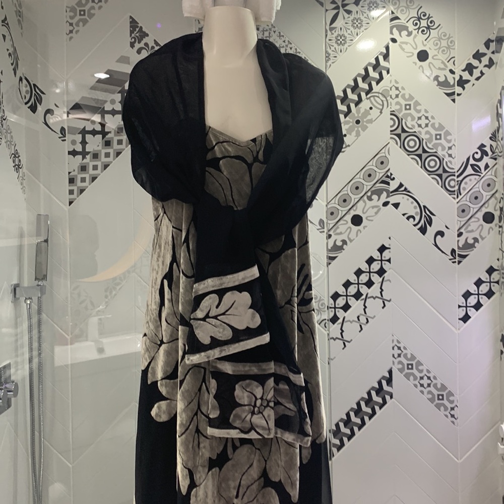 NWOT🇨🇦VTG 90’ Sophisticated JR Velvety Chiffon Long Dress w/ Scarf - Picture 4 of 17